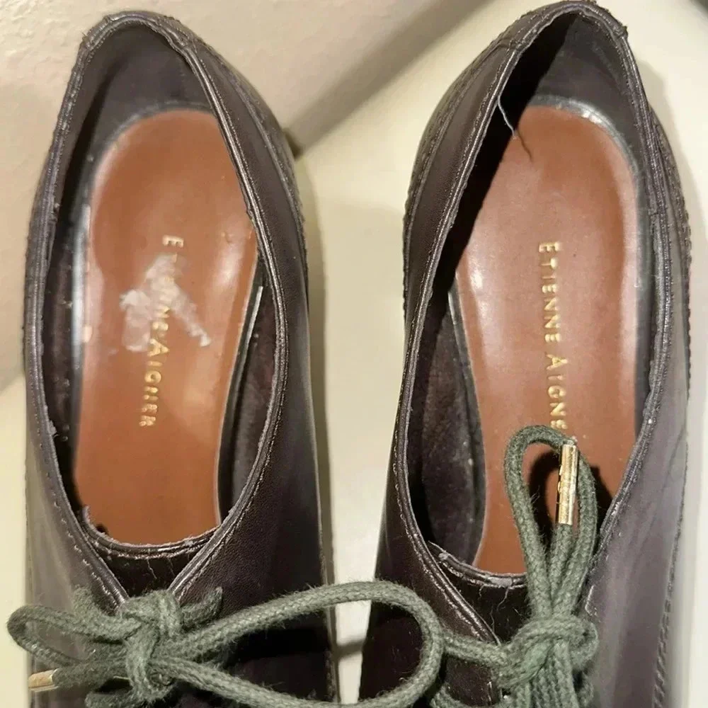Etienne Aigner Size 8M